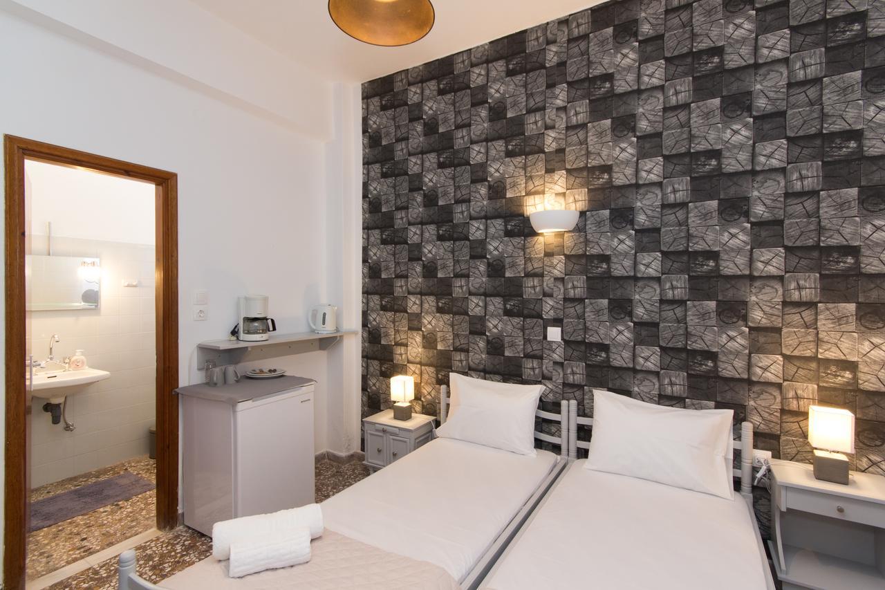 View Rooms Piso Livadi Extérieur photo